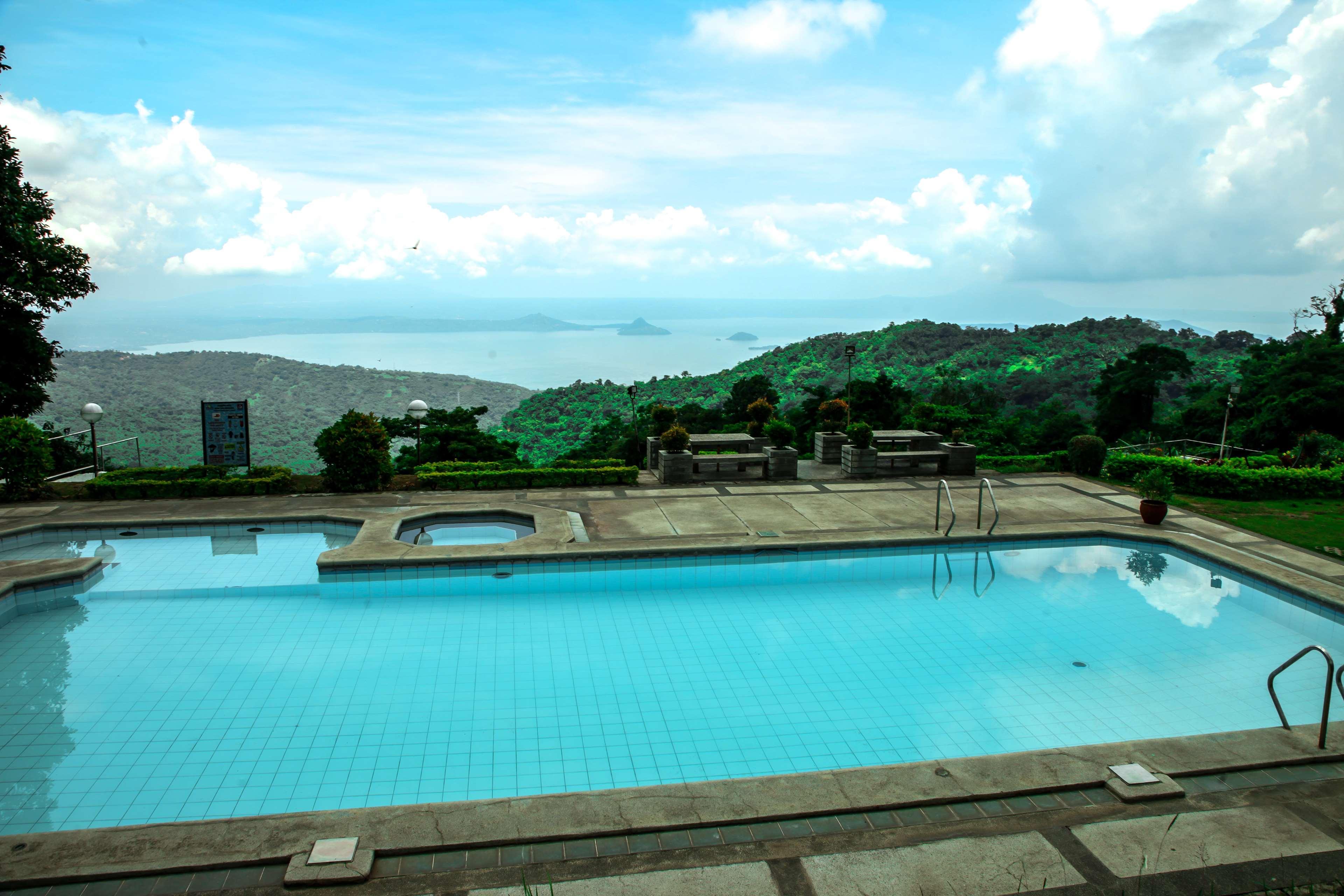 Days Hotel Tagaytay Tagaytay City Exteriör bild