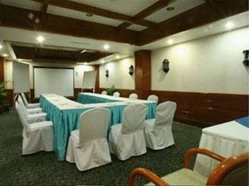 Days Hotel Tagaytay Tagaytay City Exteriör bild