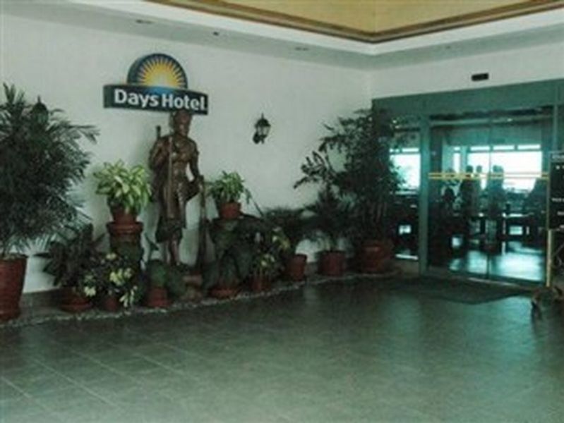 Days Hotel Tagaytay Tagaytay City Exteriör bild