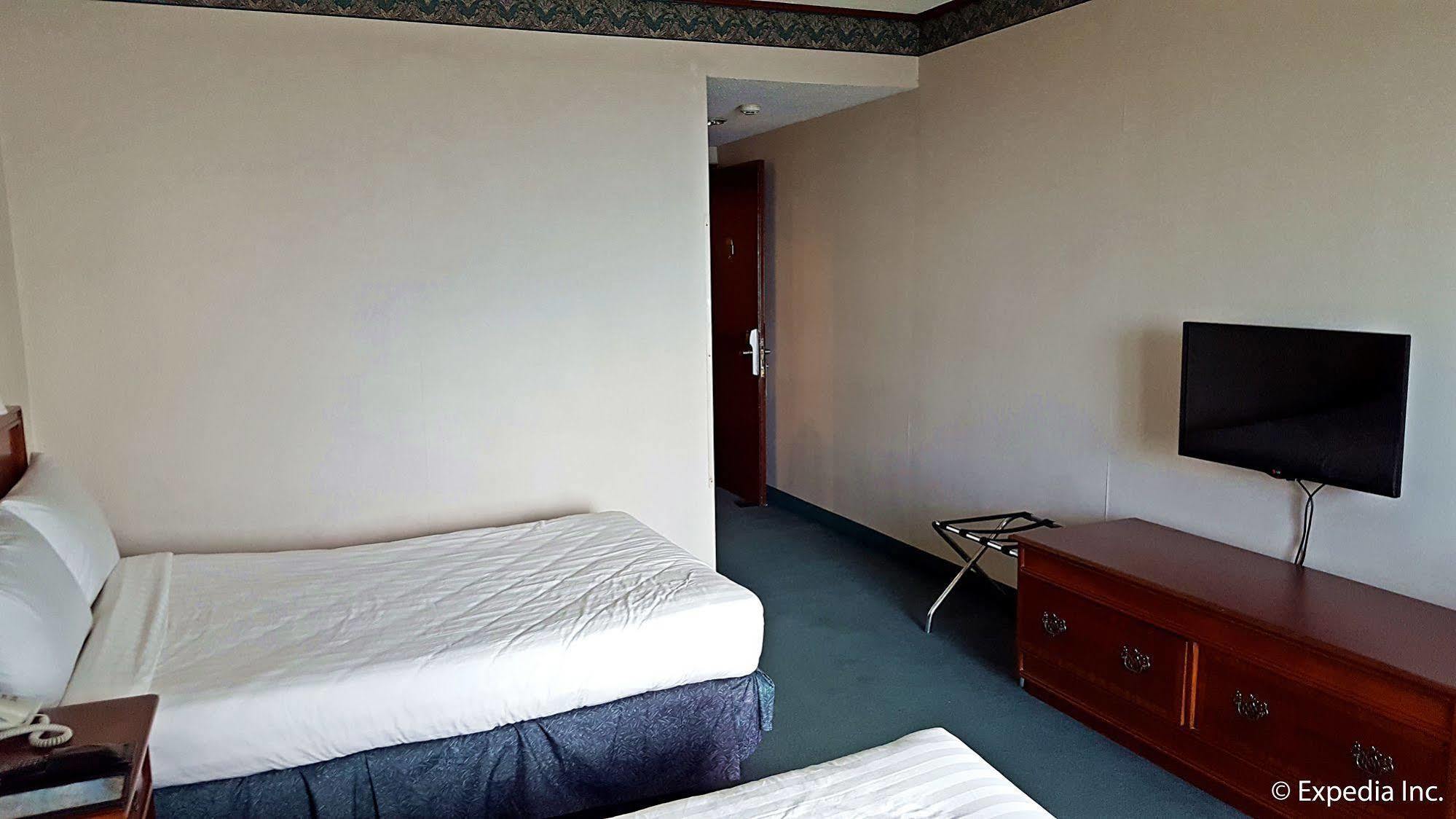 Days Hotel Tagaytay Tagaytay City Exteriör bild