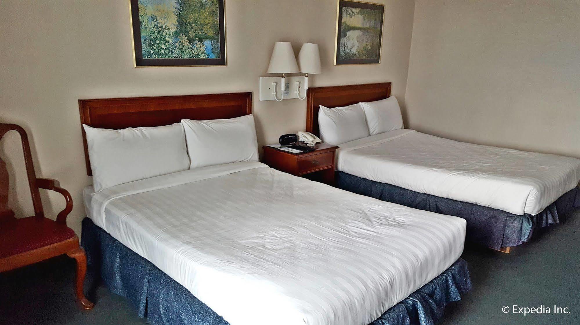 Days Hotel Tagaytay Tagaytay City Exteriör bild